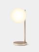 Lampada bubble da scrivania con caricatore wireless integrato soft gold lexon